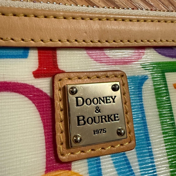 DOONEY & BOURKE RETRO GRAFICA LARGE SLIM WRISTLET - Picture 5 of 14